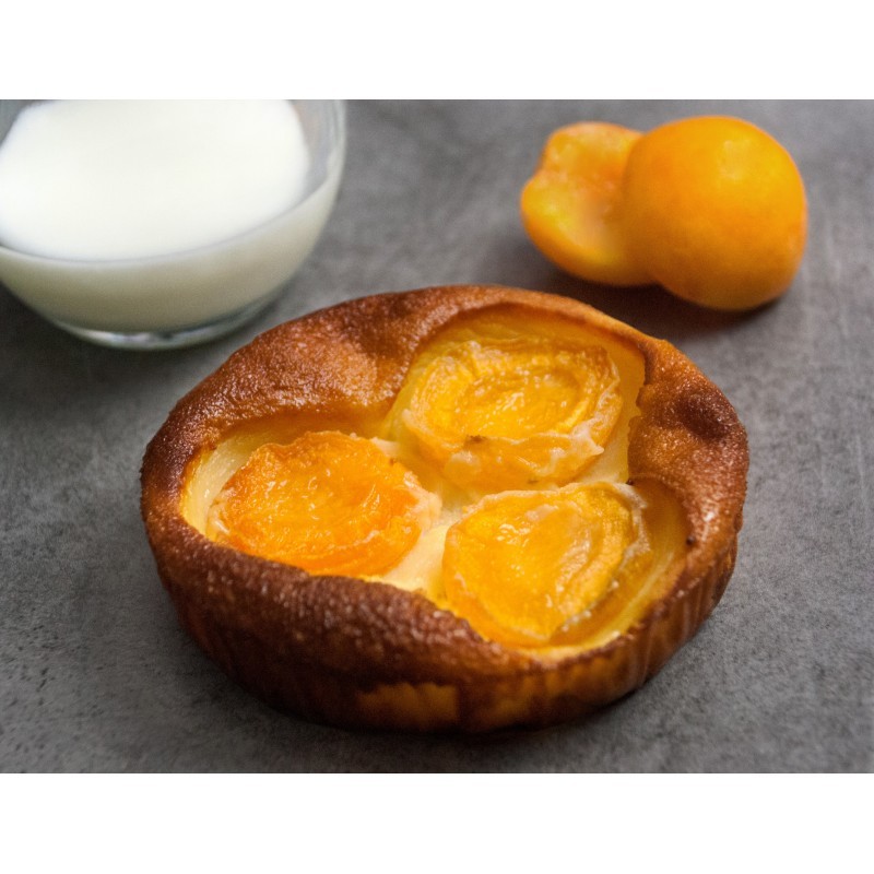 Apricot clafoutis